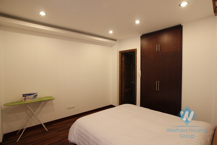 03 bedroom serviced apartment for lease in West lake area, Hanoi